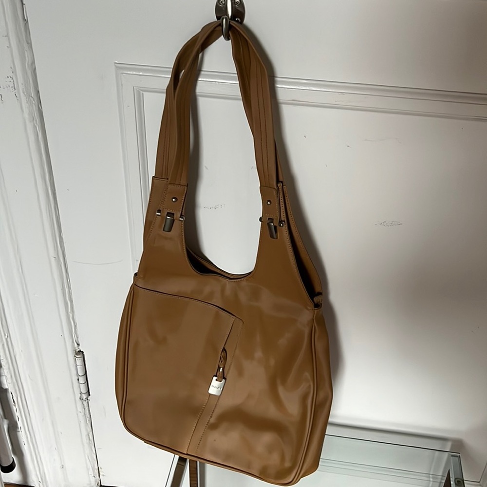 Tan purse